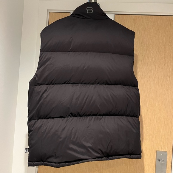 Aritzia Super Puff Men’s Vest 2XL Black - Picture 2 of 5